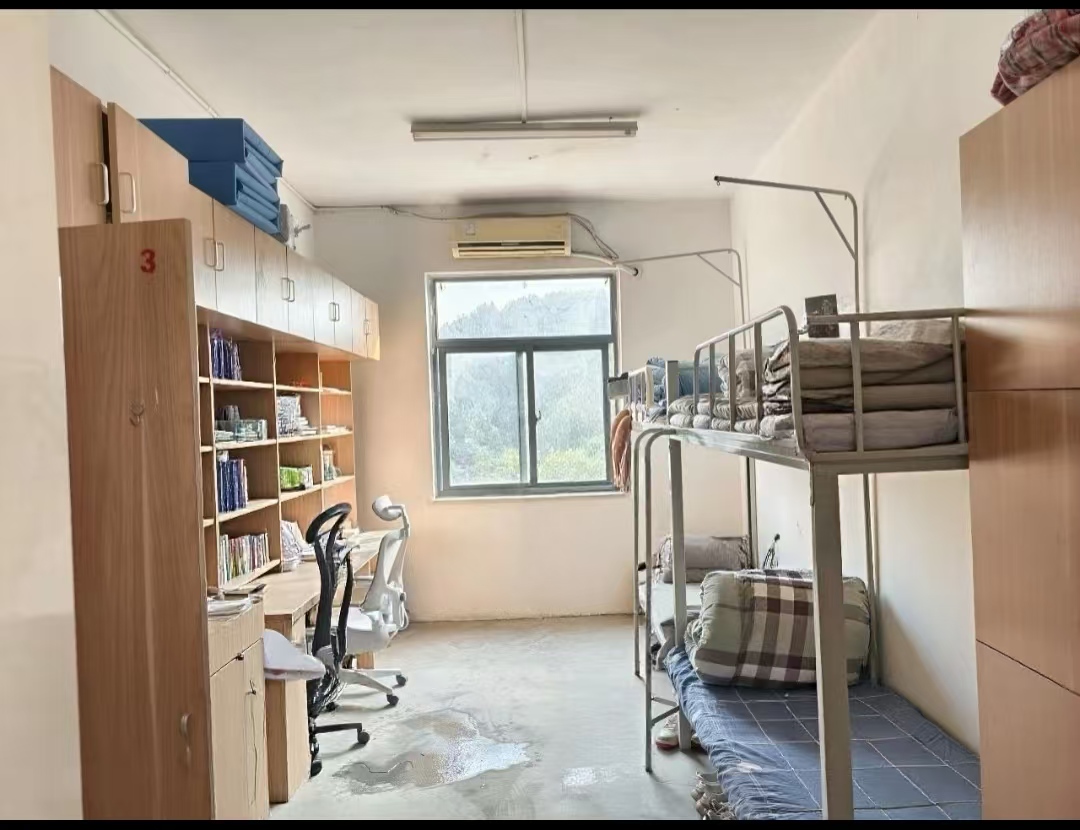 其他数字楼 4人寝